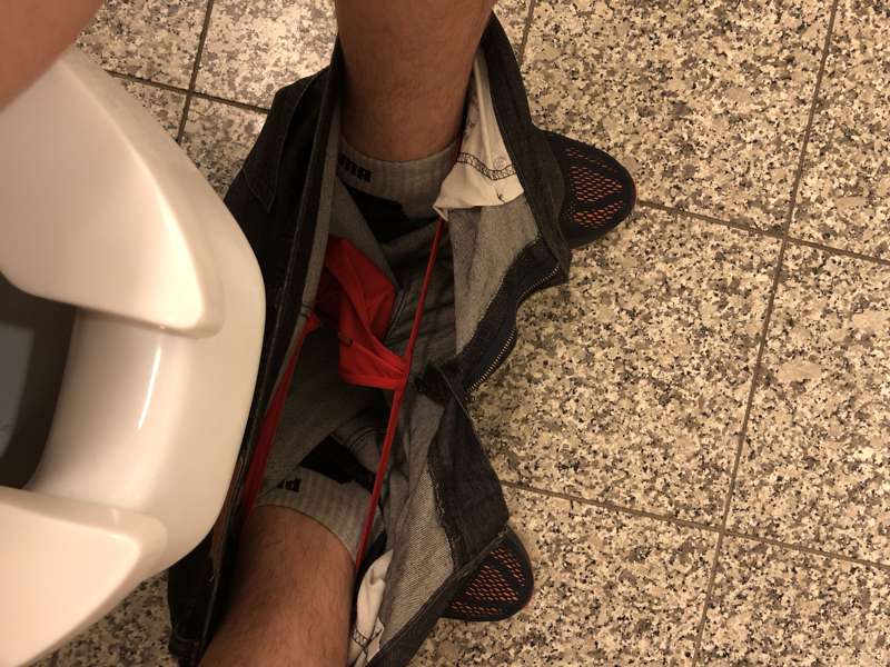 i think the guy in the stall next to me caught on that my un..
