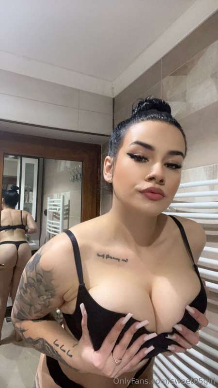 Sweet05Girl - Onlyfans - 23 Jan, 2024