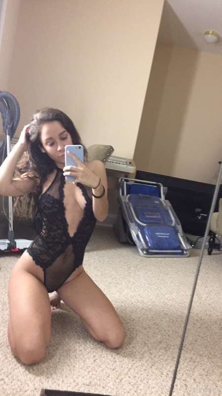 I miss this bigass mirror