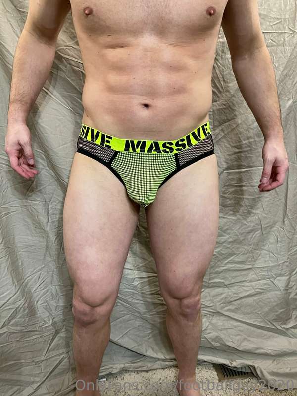 Sexy massive briefs! 16