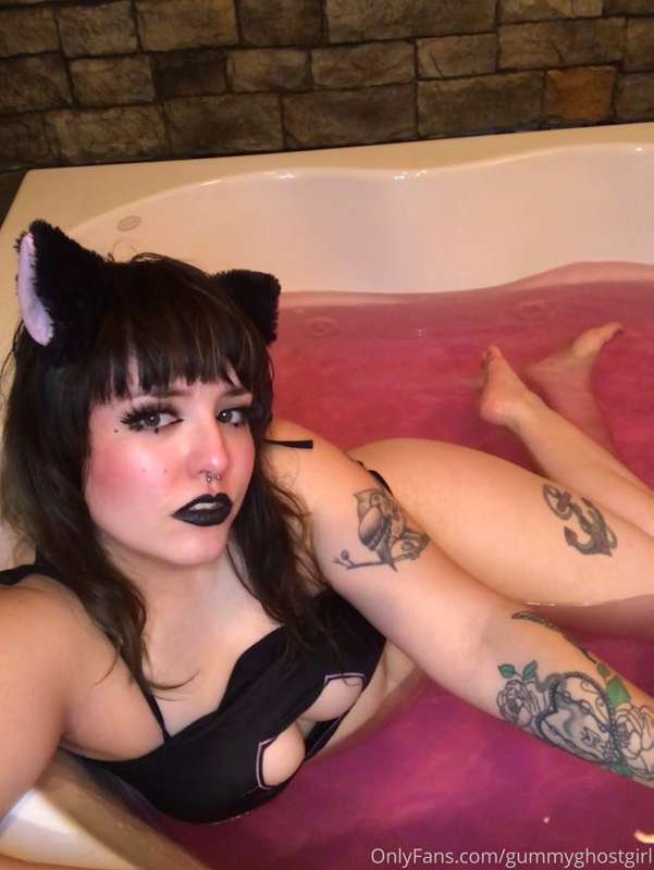 Time to give your Neko girl a bath 🧼💖 13
