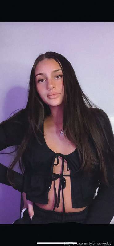 hiii babes 💞💞  Here are a few of my black tops that I like t.. 1