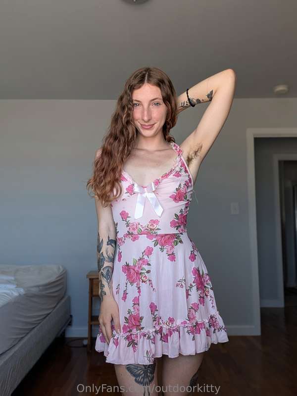 Swipe to see a nip slip🤭