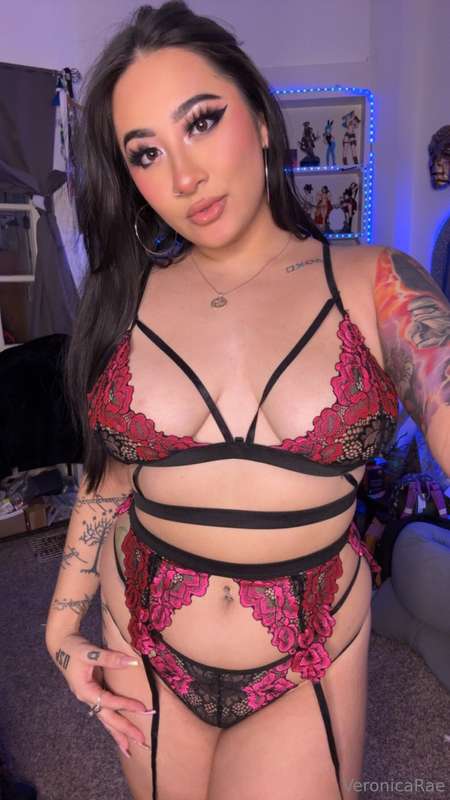 first half of the set 🖤 okay, maybe this is my favorite LOL .. 29