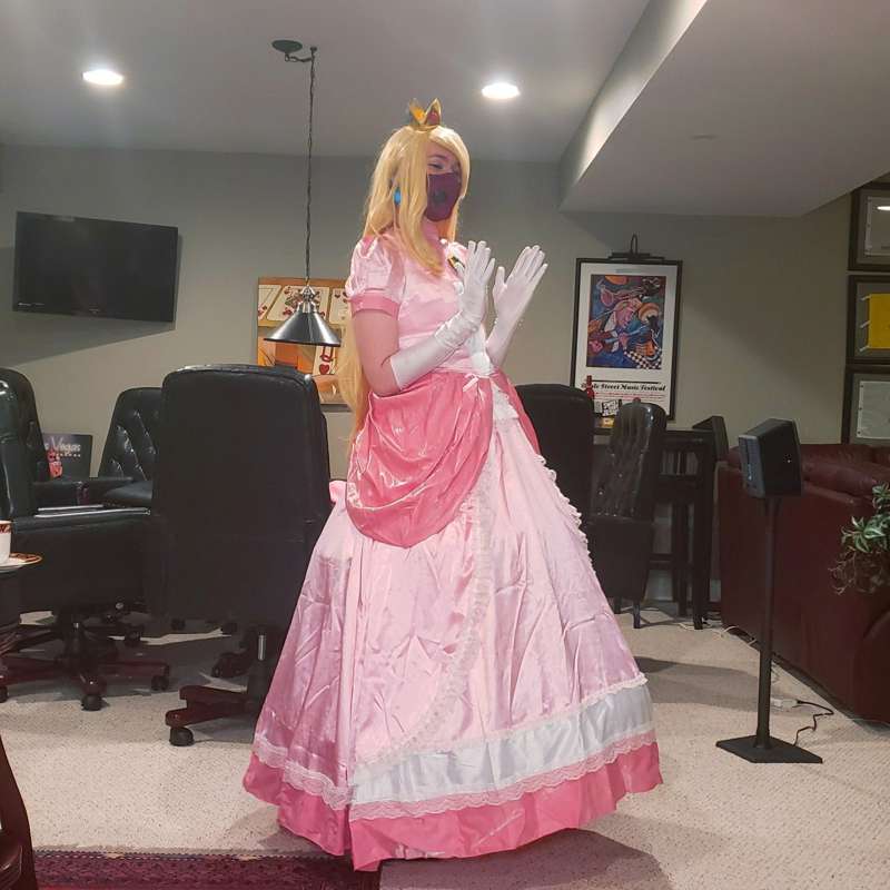 Here's another Classic Peach. This should be Very fun. >:) 1