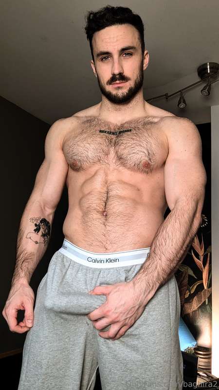 Just a little tease for the weekend😌Don't miss the video on ..
