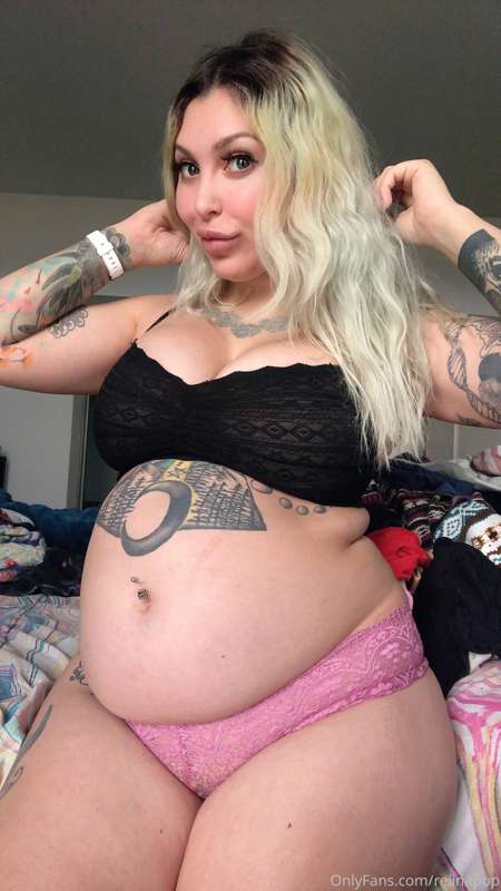 off or on? big breakfast today! 💕♥️ watch me grow~ Like this.. 6