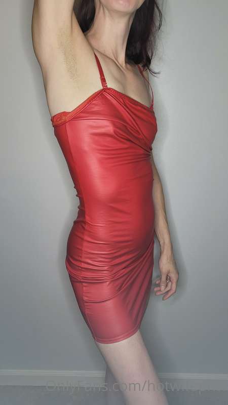 A little tease of my Halloween outfit. Going as a sexy devil..