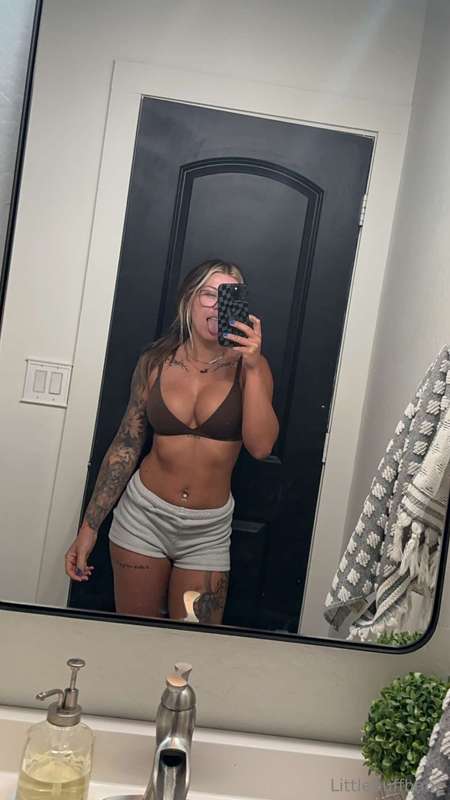 Fuck me in my pjs? 1