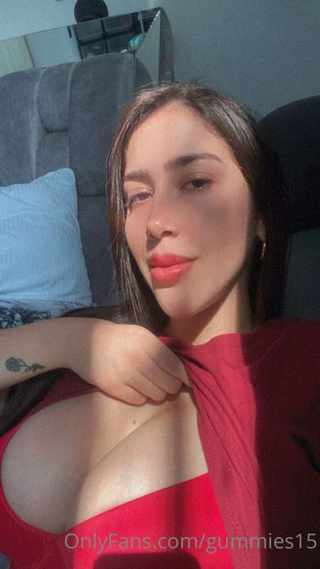 Gummies15 - Onlyfans - 25 Aug, 2022