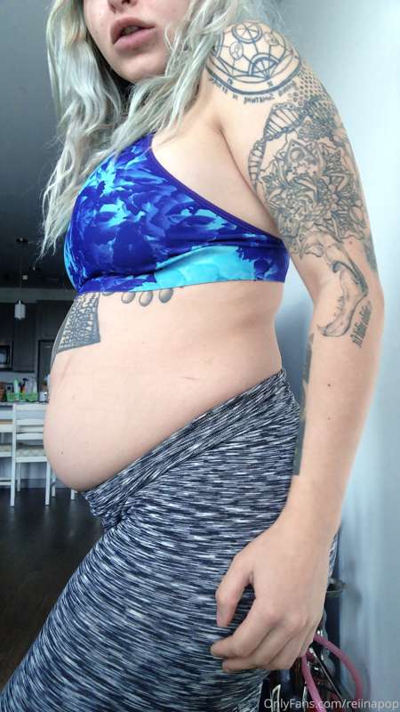You’re watching me grow ;D my “before” belly looks bigger th.. 9