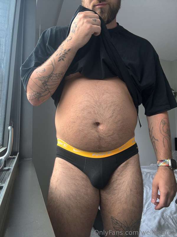 How long until I can’t see the yellow waistband at all?! 4