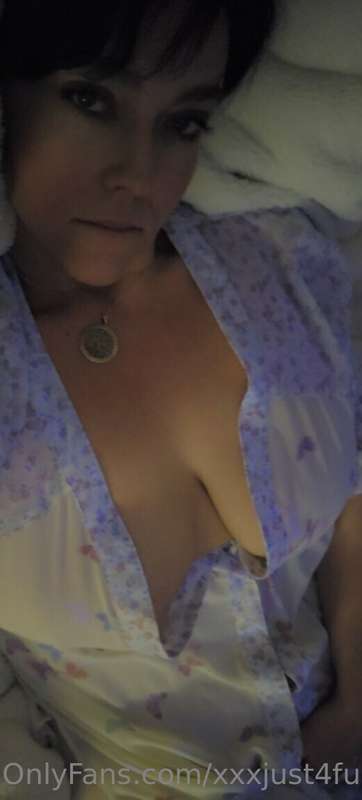 What happens when I wake up super early and super horny from.. 3