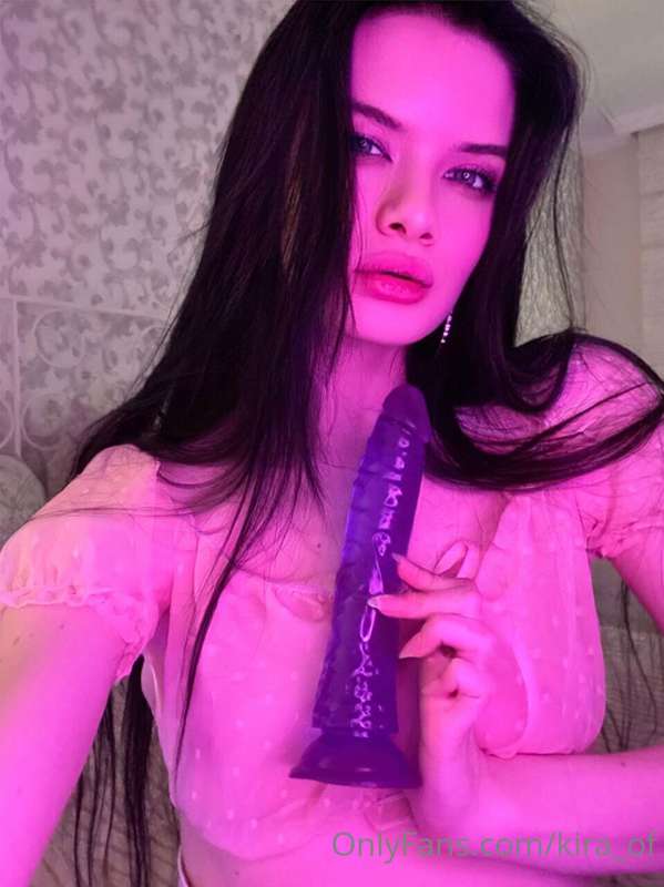 Do you think I can fit it all the way in my pussy? 💦💦 DM me ..
