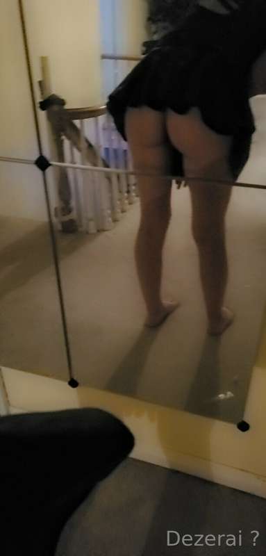 Is my skirt considered cheeky 😝😝 tips get treats sent to thi.. 2