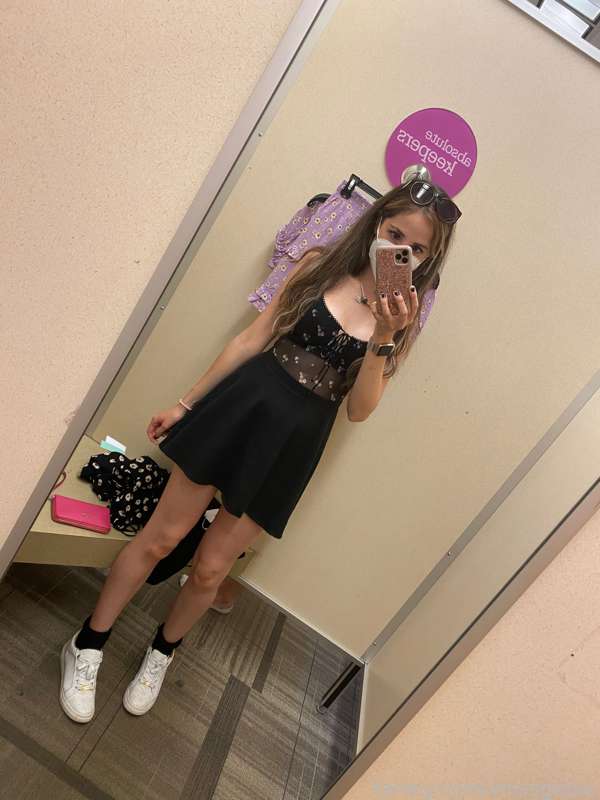 Missgabiz - Fansly - 25 Aug, 2021