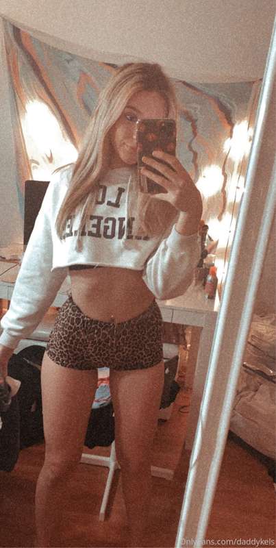 how do i look in these?;)
