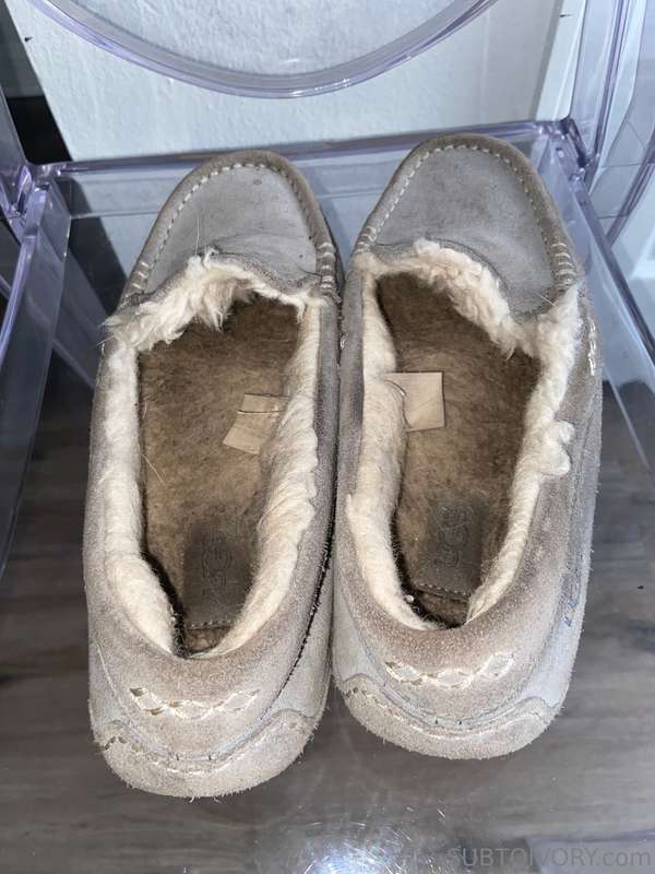 Worn shoe drop: -SHIPPING IN USA ONLY -dm me which pair you .. 23