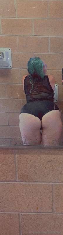 All fetishes and kinks welcome 😉😍 dm me for deals ❤️ 2