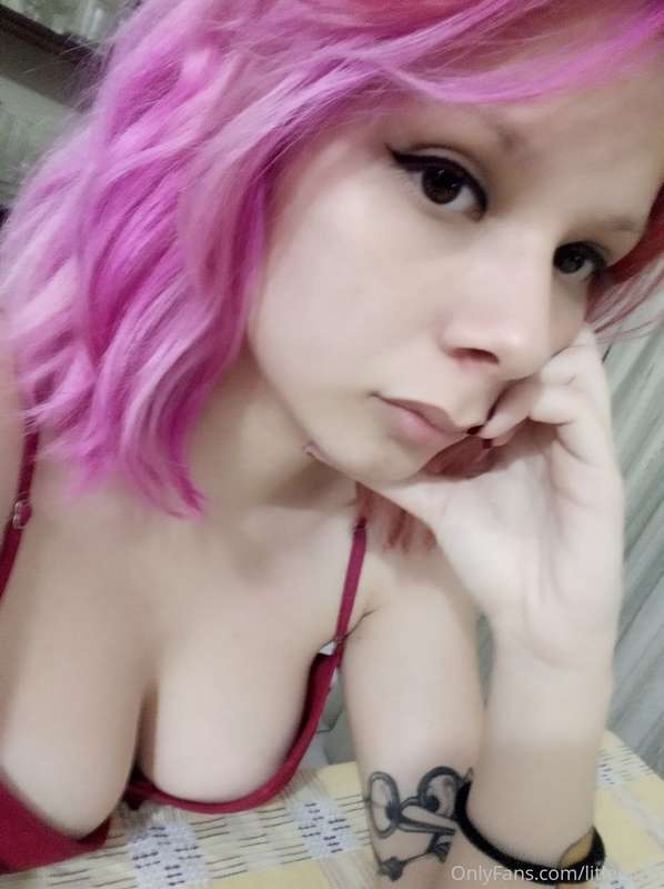 @lovelyd0ll  💝 𝙵𝚁𝙴𝙴 𝙵𝚁𝙴𝙴 𝙵𝚁𝙴𝙴 💝  💥Virtual girlfriend 👰 💥 Cus..