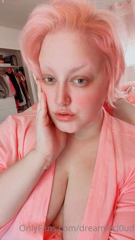 I recorded a littol video of my skincare routine! I plan to ..