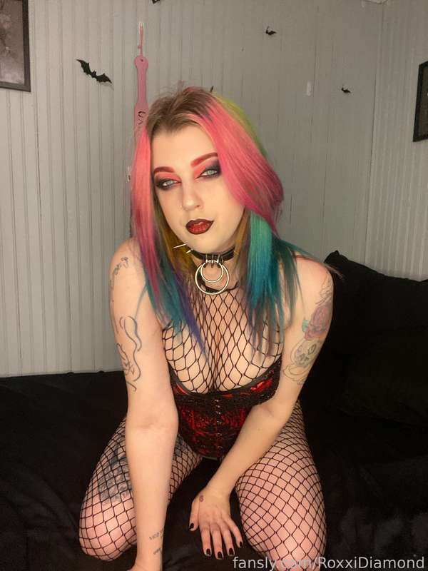 Roxxidiamond - Fansly - 02 Jun, 2024 17