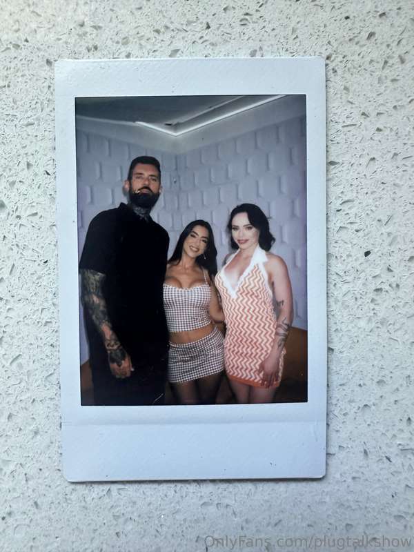Clothes on, or off? 🥵 @msluciarossi @lenatheplug 