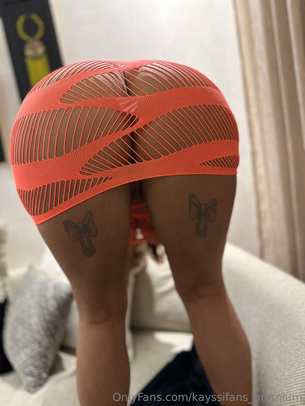 I’ve been bad, pls spank me 🍑