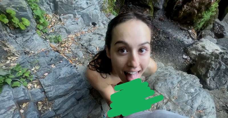 SEX TAPE 5Got horny during hiking…😏(9min long)Tip in $40 if ..