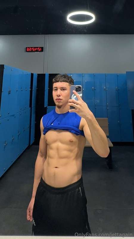 Im getting pretty big 😏