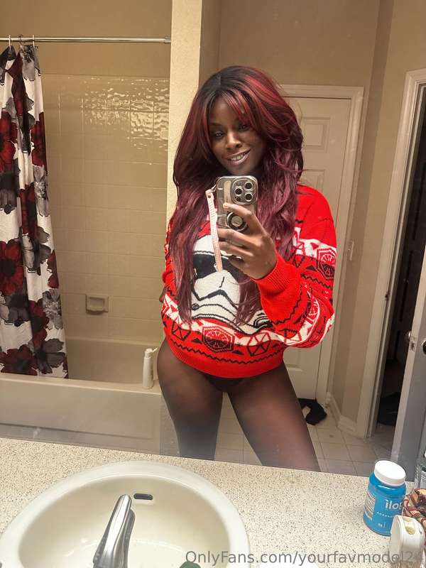 Yourfavmodel24 - Onlyfans - 29 Dec, 2024