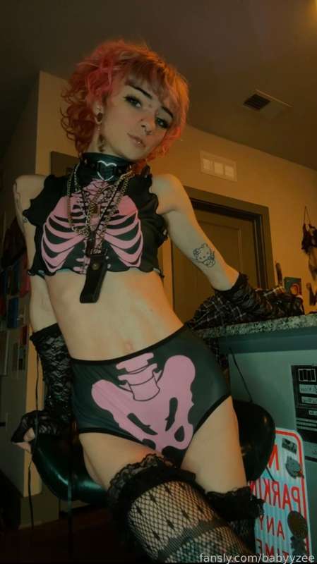Babyyzee - Fansly - 14 Aug, 2023 8