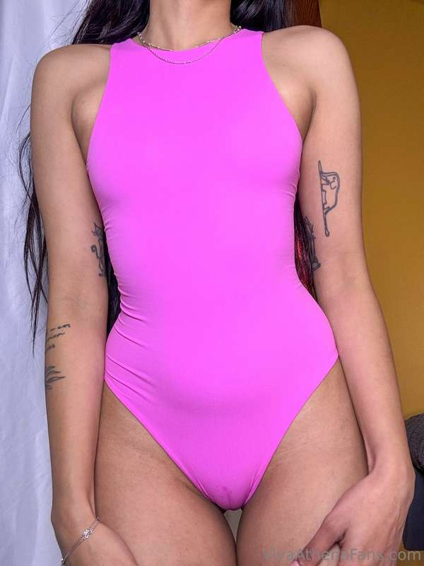 wanna unwrap me from this bodysuit? 🩷 3