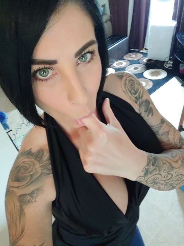 Friday love for all of my favs 💋💋💋 3