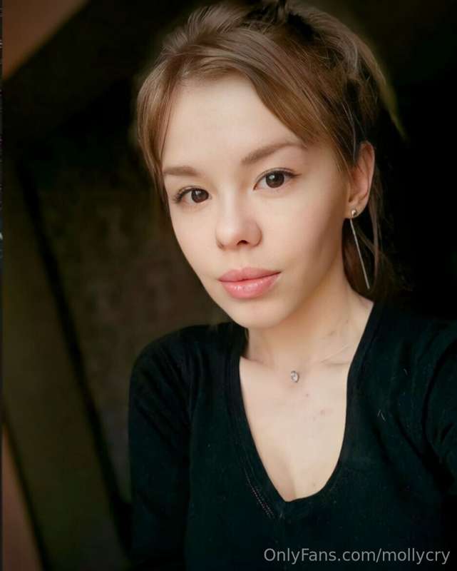 ## ❤️‍🔥She is waiting for you👉😍@princesanicole😍
Cute girl @p..
