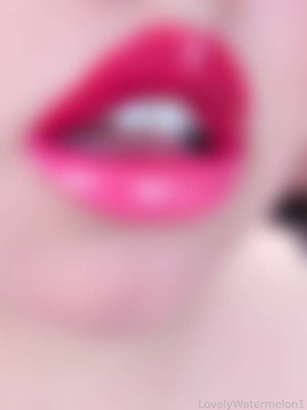 Lovelywatermelon1 - Fansly - 17 Dec, 2023