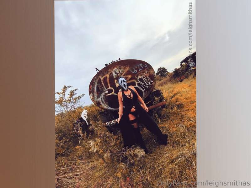 Leighsmithas - Onlyfans - 26 Oct, 2024