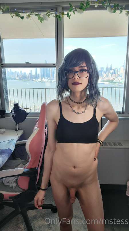 I like to feel like im slowly being stripped down when takin.. 14