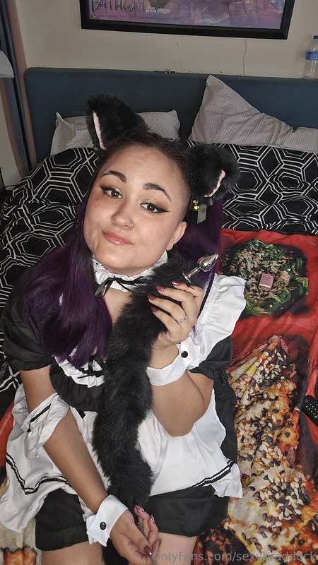 Pick a Price no.1This is my lowest priced set in my kitty ma.. 4