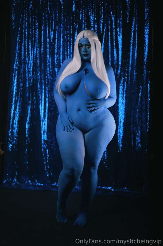 Day 6/31 days of Halloween | Blue Diamond from Steven Univer.. 9