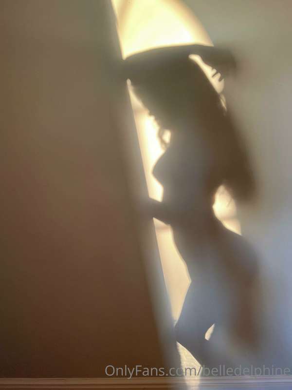 tried to take some cool shadow pictures, did it work... kind.. 4