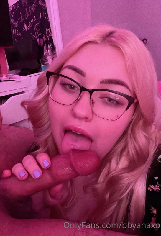 gonna send out my new BJ video after i reply to some msgs :D
