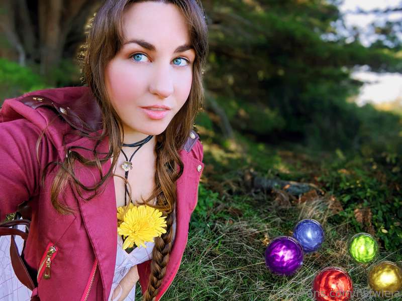 Aerith with Materia