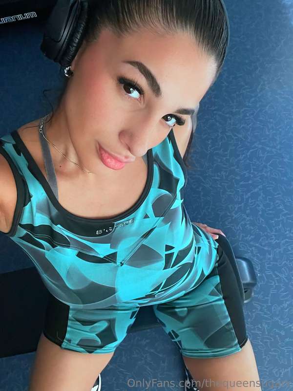 I imagined your chair face🤭💦