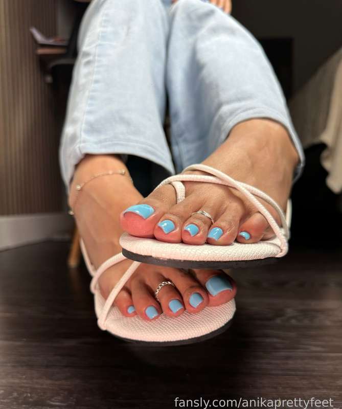 Anikaprettyfeet_ - Fansly - 24 Jun, 2025 9