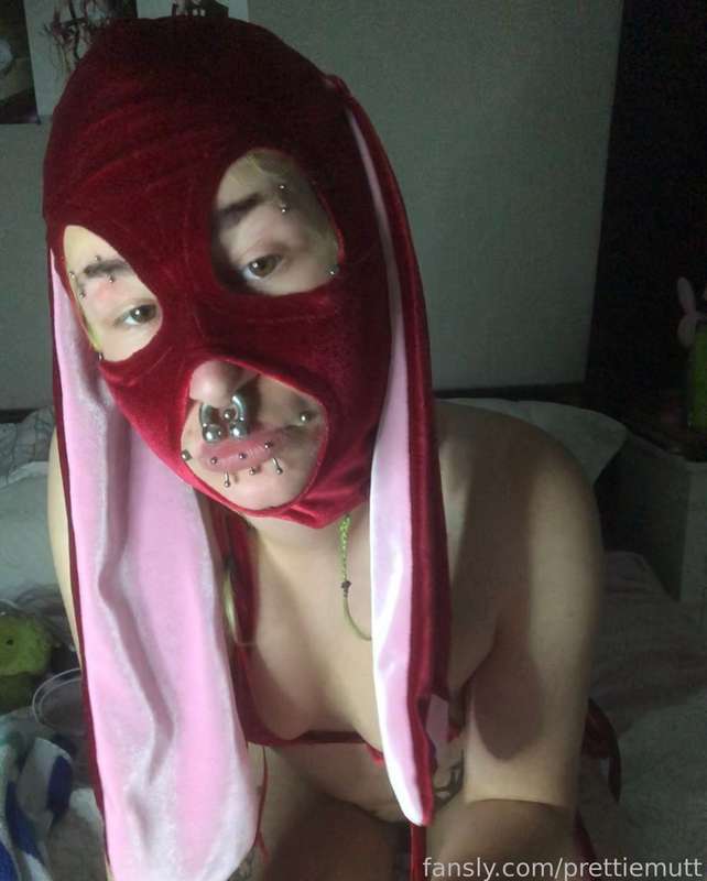 Prettiemutt - Fansly - 04 Jun, 2024 1