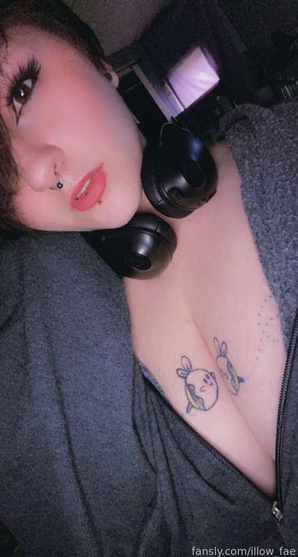 Illow_Fae - Fansly - 16 Dec, 2022 2