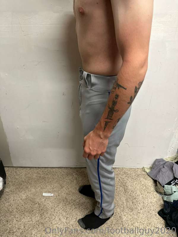 Or do I look better in baseball pants? 8