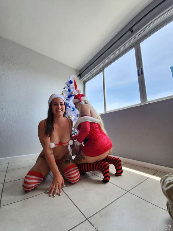 Lingeriebabe1997 - Fansly - 24 Dec, 2023 1