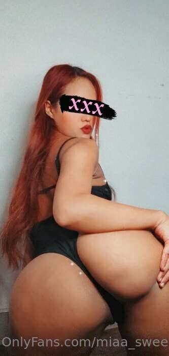 I'm here to fullfil your wishes daddy count me yours😘😘😘😘  Fu..